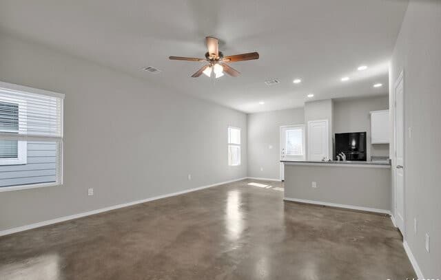 7239 Converse Ridge Lane Unit 304 — photo 3