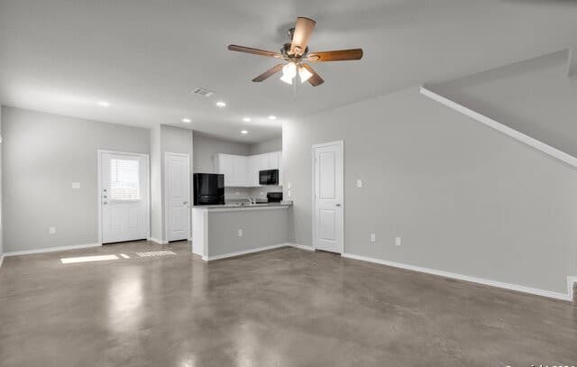 7239 Converse Ridge Lane Unit 304 — photo 5