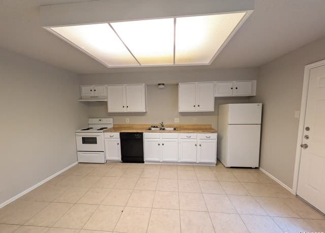 330 W Byrd Unit 2 — photo 4