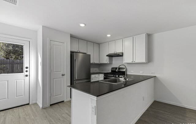 9907 Jenney Grist — photo 5