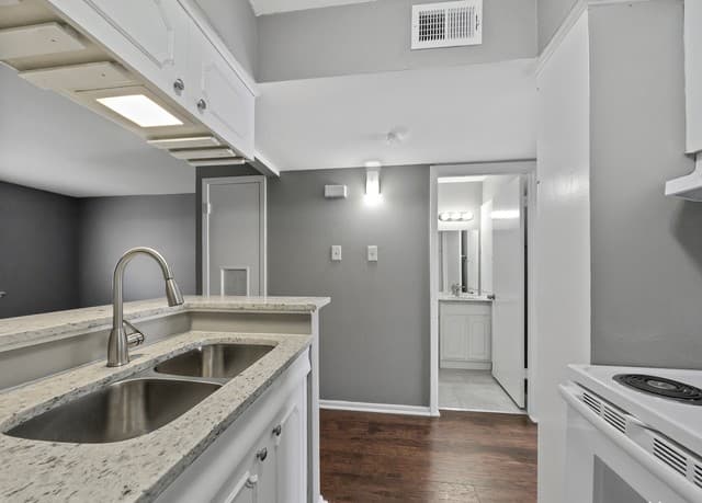 1045 Shook Ave Unit 134 — photo 4