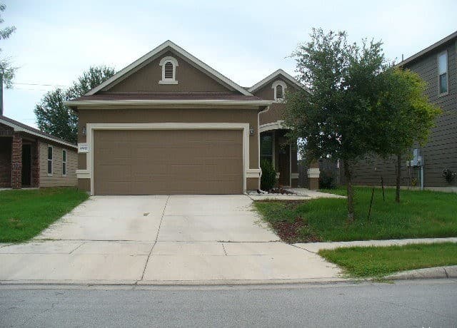 9911 Boxer Crk — photo 1