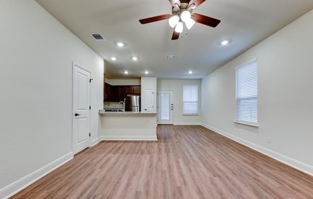 12239 Painted Daisy — photo 4