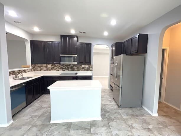 8106 Royal Fld — photo 4