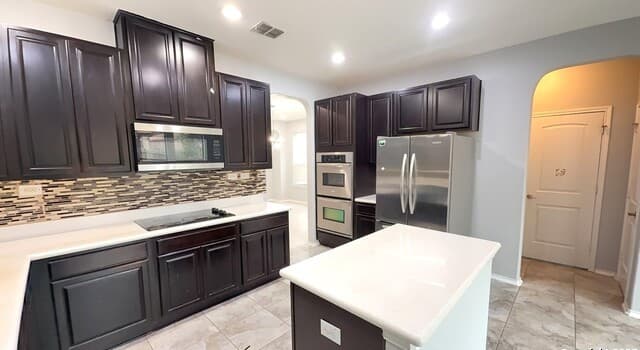 8106 Royal Fld — photo 5