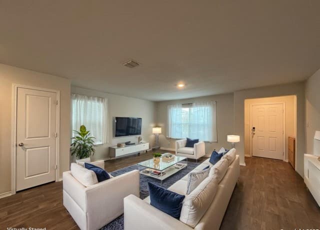 13759 Red Rock Run — photo 3