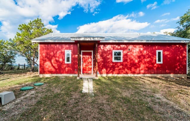 1110 Grandview — photo 3