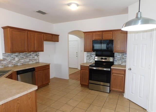 5708 Mahogany Bay — photo 4