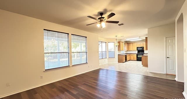 11015 Mustang Spring — photo 5