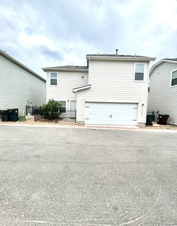 10829 Emerick St — photo 3