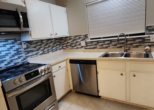 3401 Cliffside — photo 2