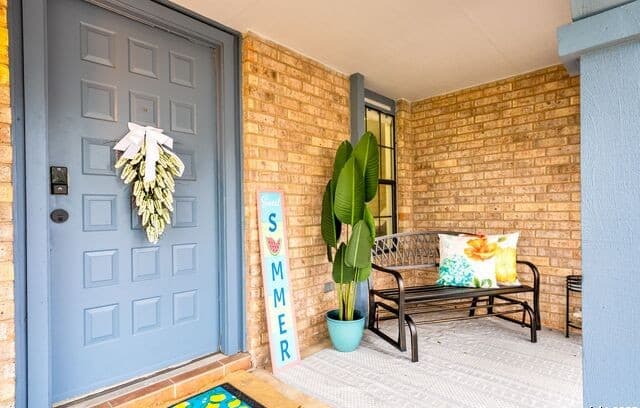 8410 Oak Fence — photo 2