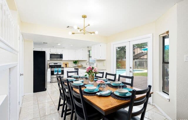 8410 Oak Fence — photo 5