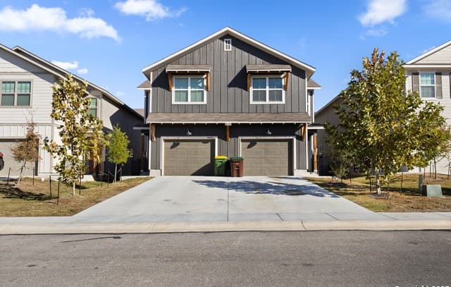 7620 Magnolia Village Unit 102