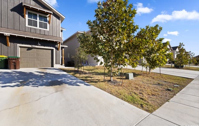 7620 Magnolia Village Unit 102 — photo 2