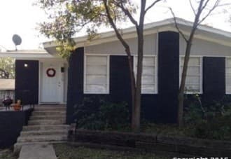 312 Babcock Rd — photo 2