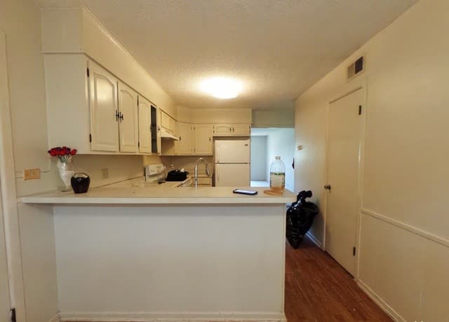 622 Chauncey Dr Unit 2 — photo 3