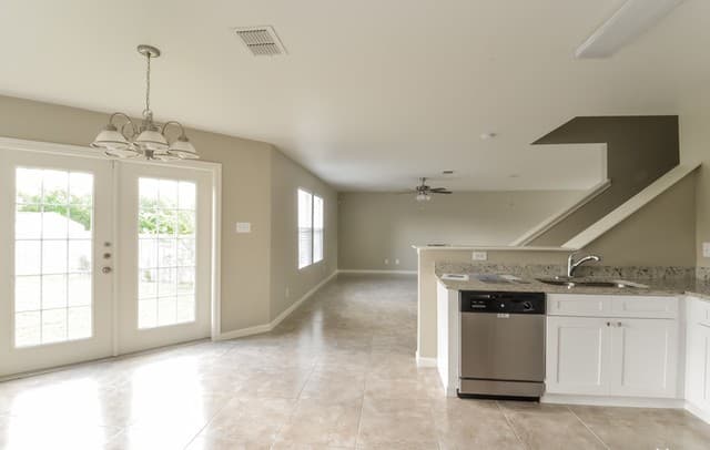 410 Spruce Breeze — photo 4