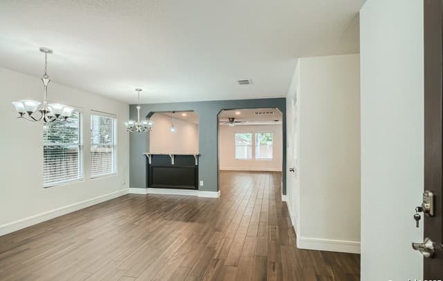 8115 Ashwood Pointe — photo 3