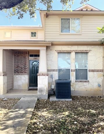 2509 Grayson Cir — photo 1