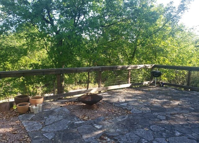 111 N Brackenridge — photo 3