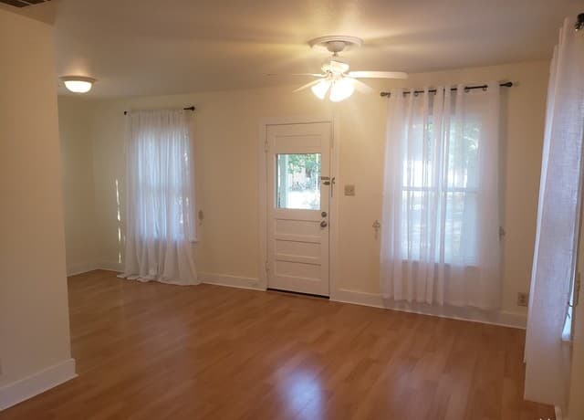 111 N Brackenridge — photo 4