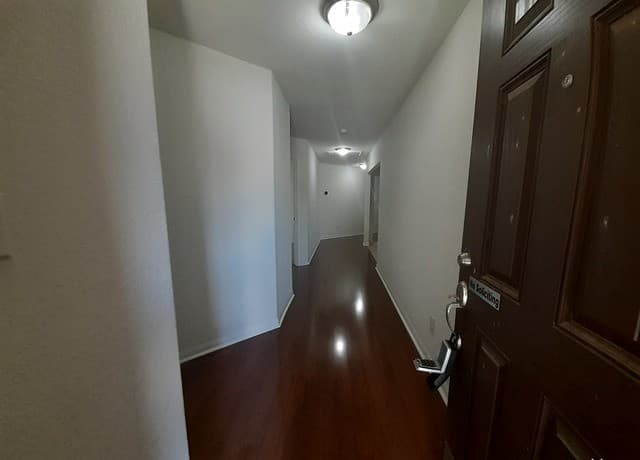 6843 Luckey Path — photo 2