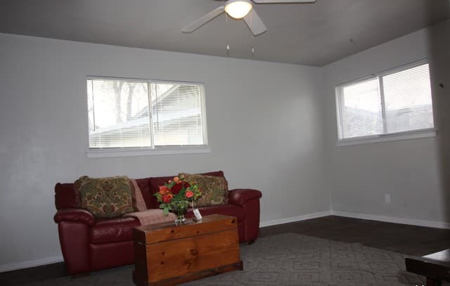 536 Southtrail Dr — photo 2