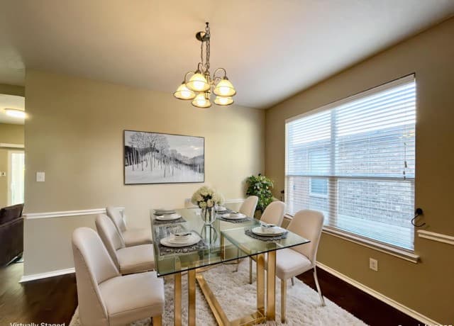 6811 Karnes Leaf — photo 3