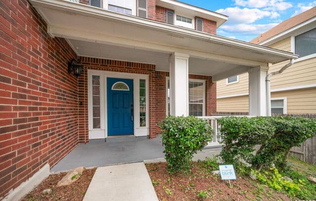 23211 Kaitlyn Cyn — photo 2