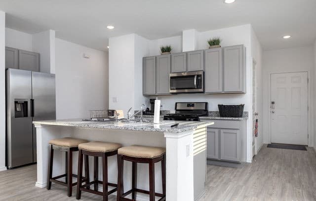 5855 Hematite Rim — photo 2