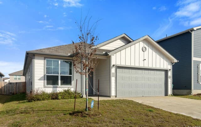 10243 Band Wagon — photo 2