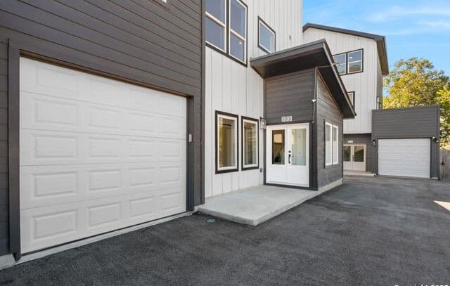 106 Bank St Unit 103 — photo 3