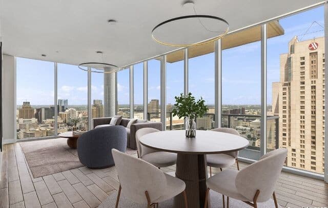 610 E Market Unit 2508 — photo 1