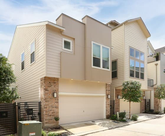 3831 Harry Wurzbach Unit 17