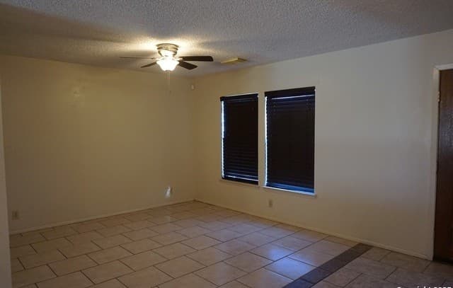 7515 Foss Meadows — photo 5