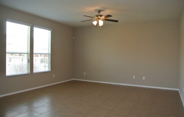 12843 Limestone Way — photo 3