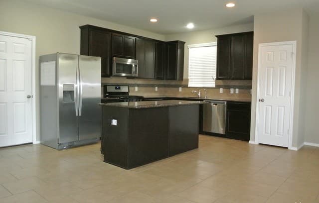 12843 Limestone Way — photo 5