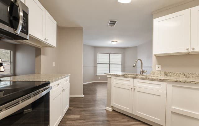 5830 Kendall Prairie — photo 1