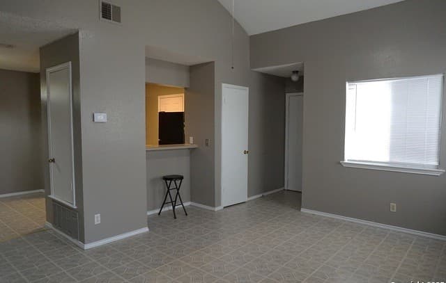 6320 Waddesdon Wood — photo 4