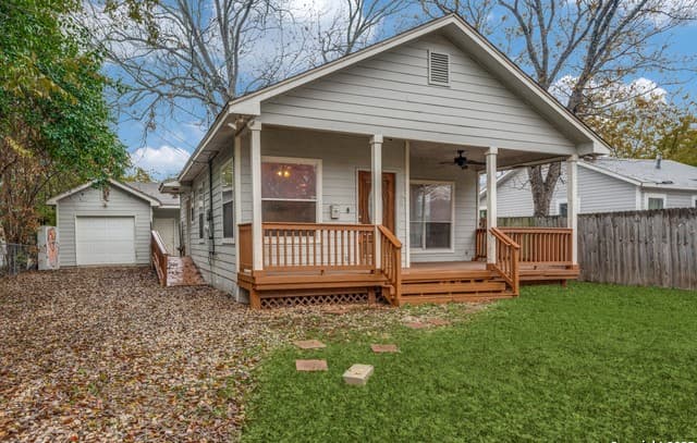 610 Viendo — photo 1