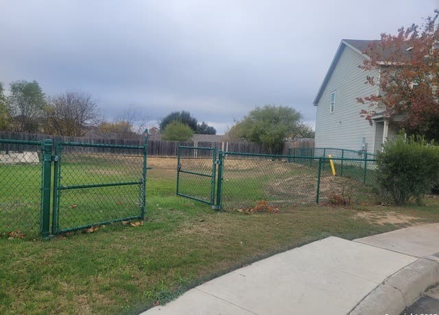 11311 Babcock Bend — photo 4