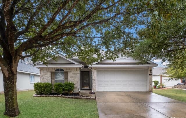 8907 Colt Bluff — photo 2