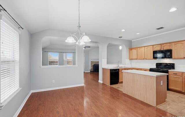 8907 Colt Bluff — photo 5