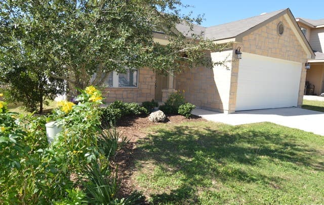 3906 Arrowwood Bend — photo 3