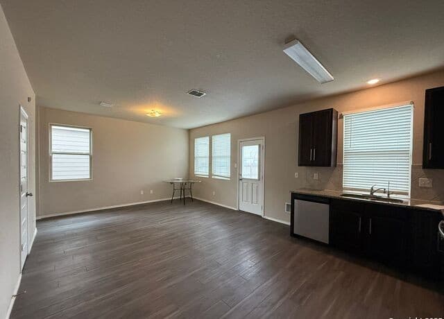 10534 Green Rock — photo 3