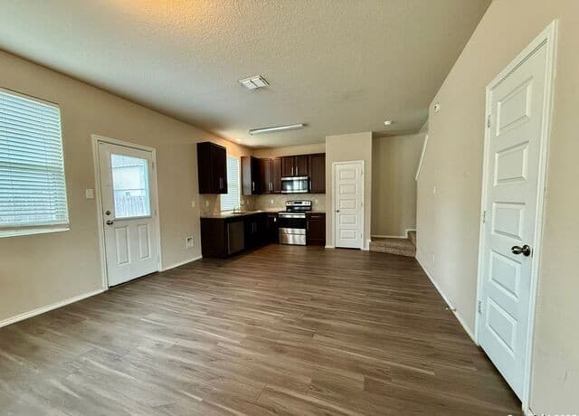 10534 Green Rock — photo 5