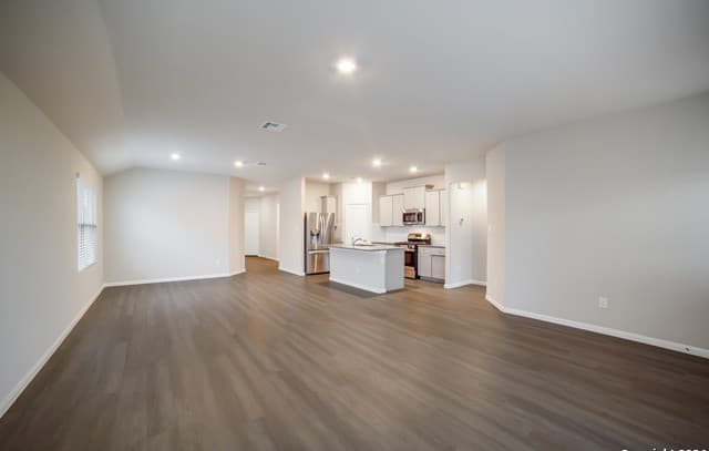 10527 Margarita Loop — photo 4