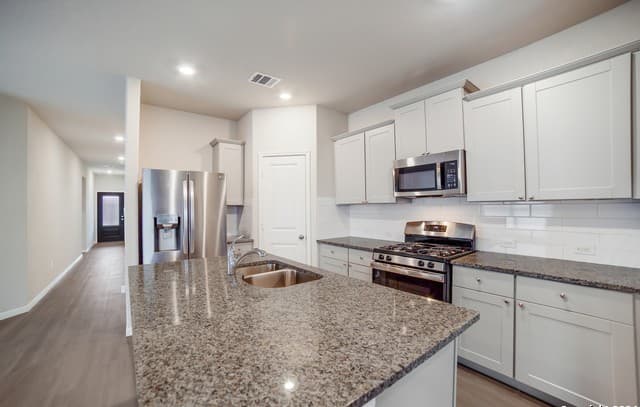 10527 Margarita Loop — photo 5