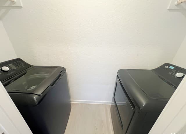 14102 Enfield Falls — photo 3